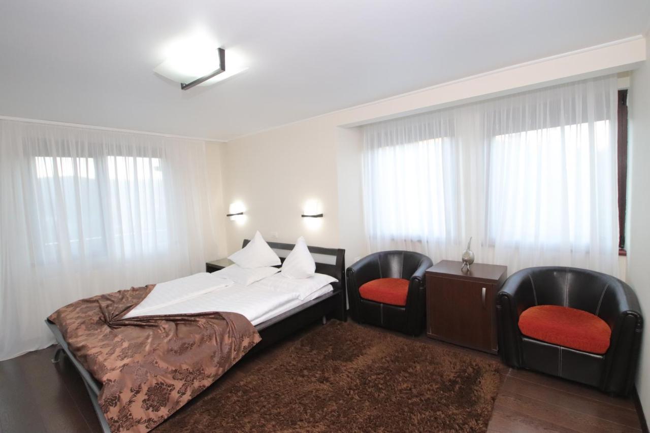 Complex Cochet Hotell Buşteni Eksteriør bilde