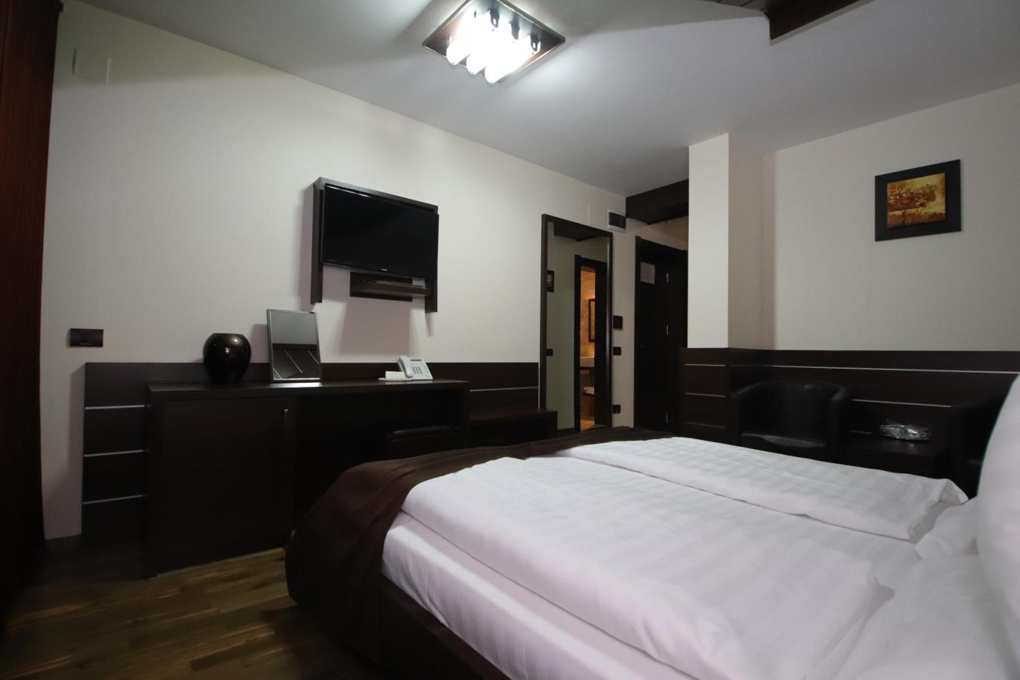 Complex Cochet Hotell Buşteni Eksteriør bilde